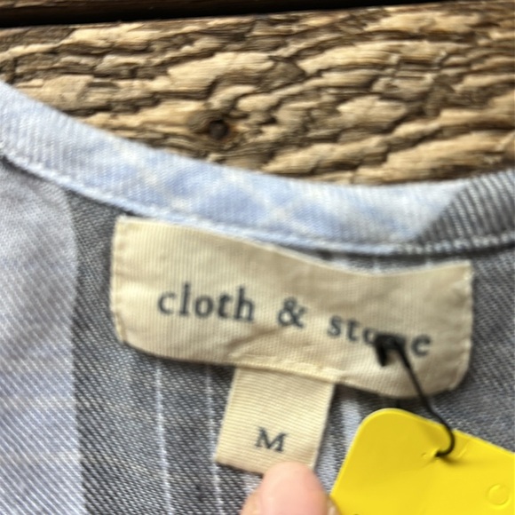 Anthropologie Cloth & Stone Blue Plaid Peplum Swing Tank - Size M - Picture 3 of 5